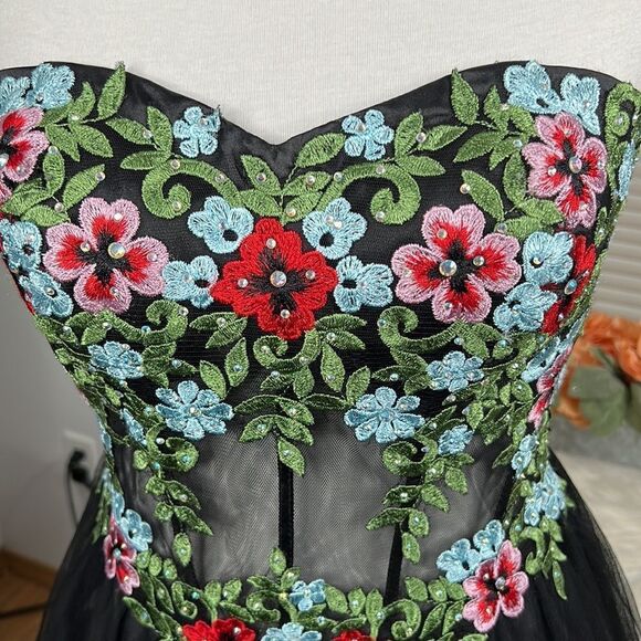 Blondie Nites Formal Yet Flirty Corset Dress NWT - Picture 3 of 13